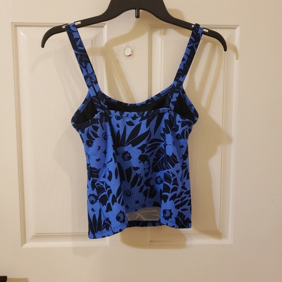 Liz Claiborne size 8 TOP ONLY - Picture 2 of 7